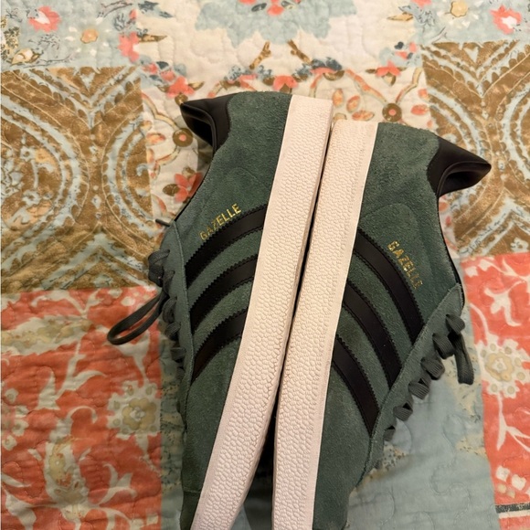 adidas Green and Black Sneakers - Picture 9 of 10